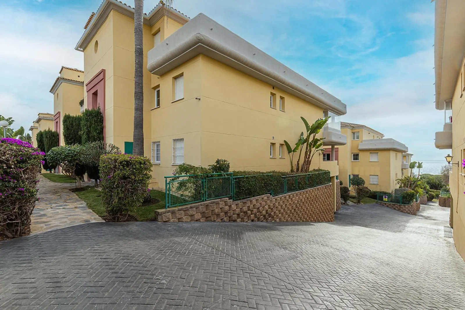 Mimosa Golf & Beach Apartment Marbella Spain